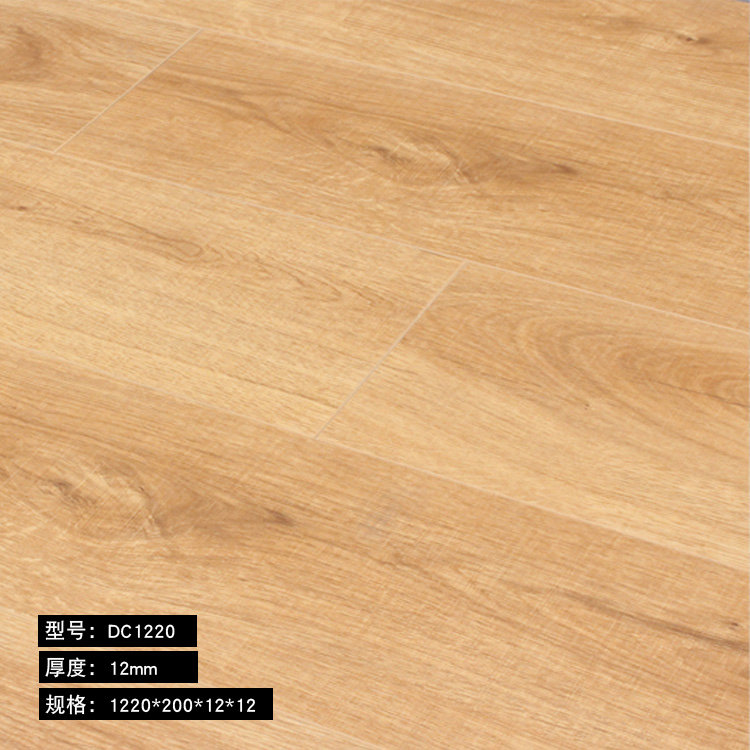 12mm 德宝排骨拼新三层实木地板  