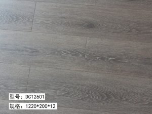 木地板厂家直销批发，DC12601厚芯新三层实木复合地板
